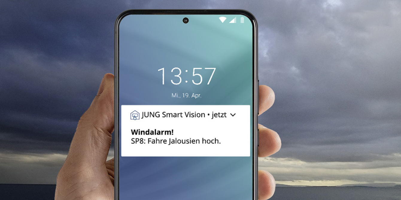 JUNG Smart Panel 8 bei Energietechnik Mitterdorfer in Alteglofsheim