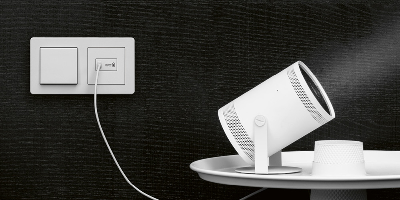 Ladegerät USB PD 60 bei Energietechnik Mitterdorfer in Alteglofsheim